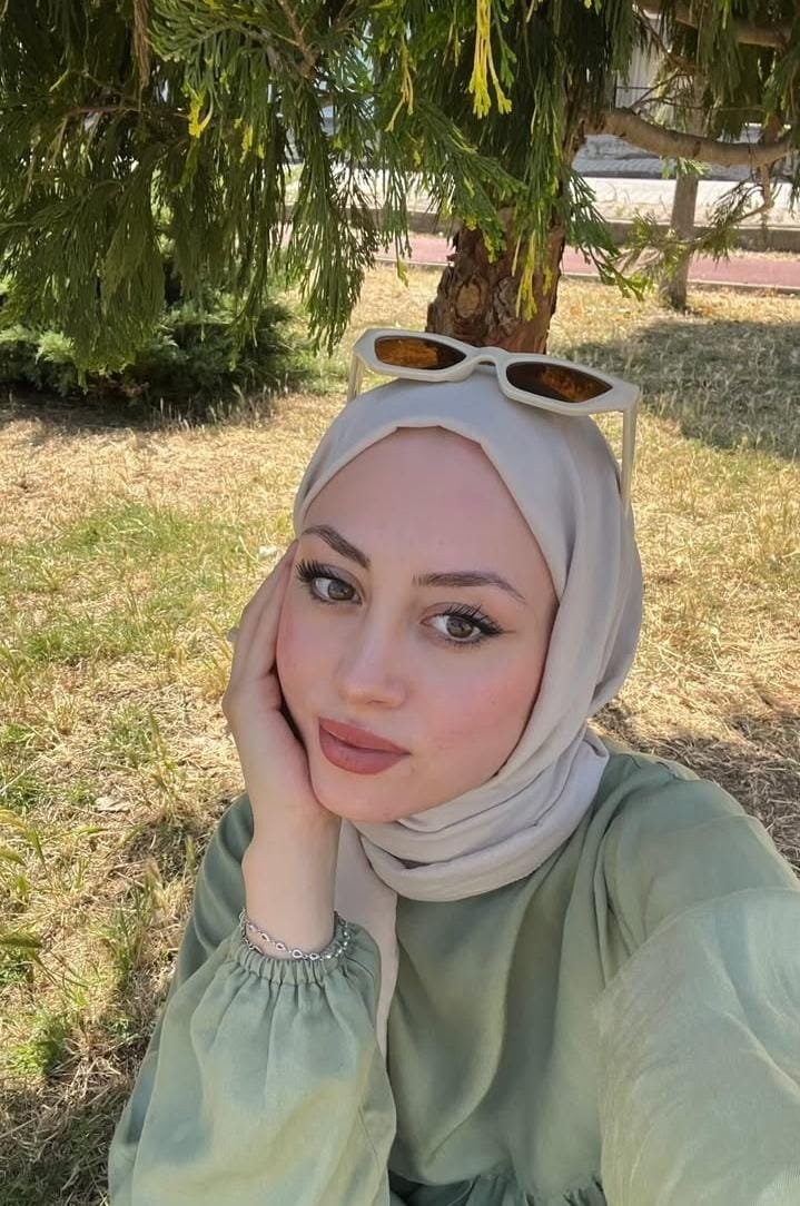 Çemişgezek Karizmatik Kadın Bayan Escort Şirin